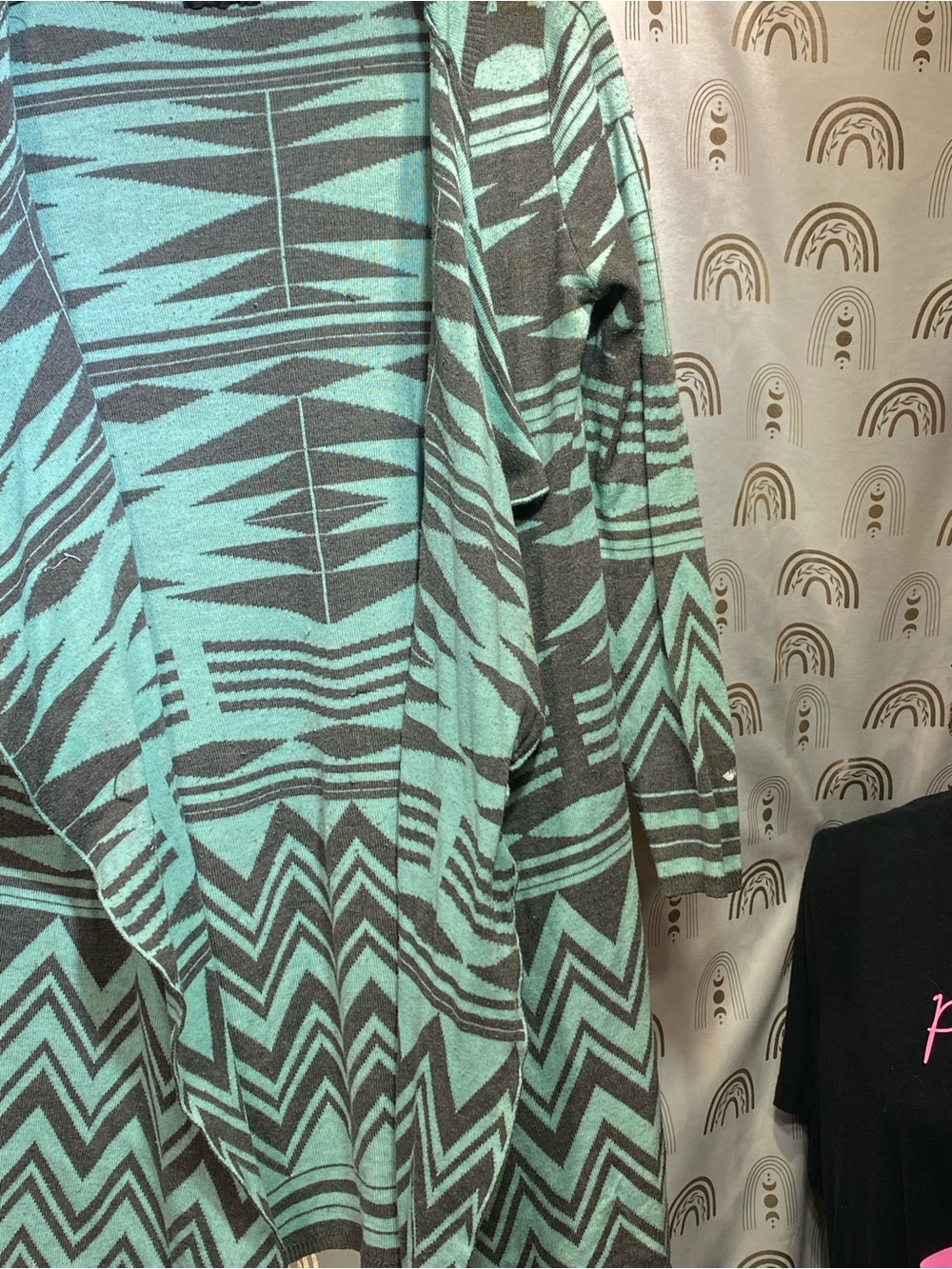 Brittany Black Aztec Open-Front Tunic Cardigan - Mint Green & Gray - Picture 5 of 11